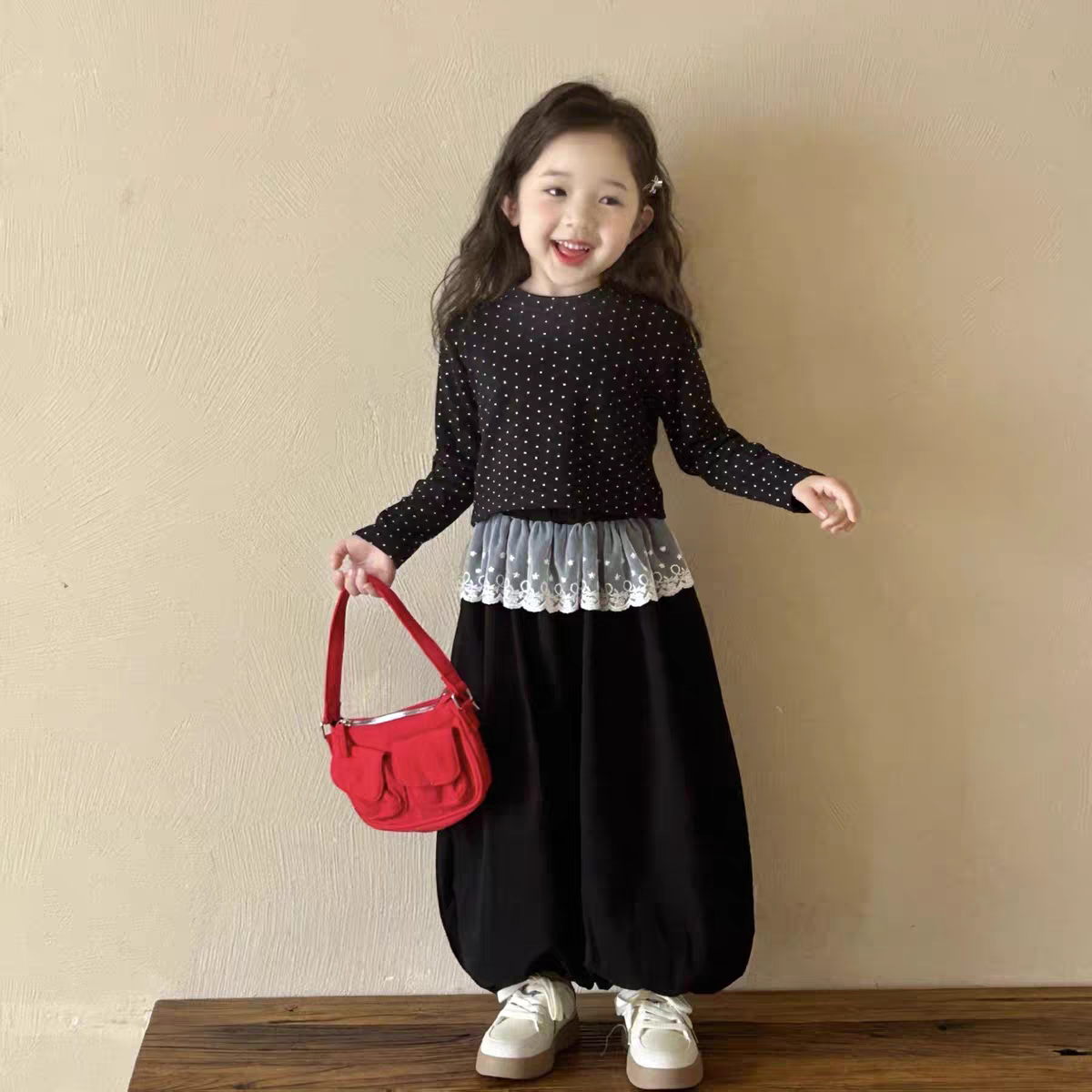 2025新款秋季韩版女童儿童波点T恤屁帘长袖灯笼裤洋气两件套套装