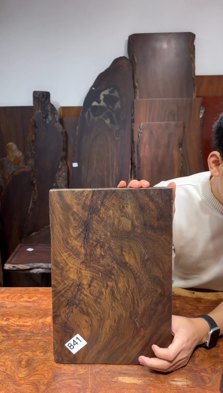 风车木（黑檀木）尺寸39*26*2.3编号841