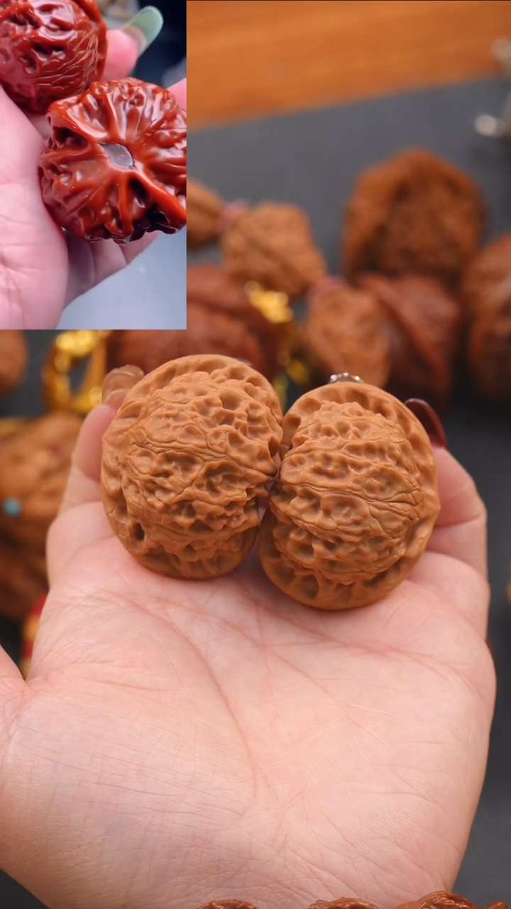 【闪购商品】文玩核桃把件42宫灯狮子头