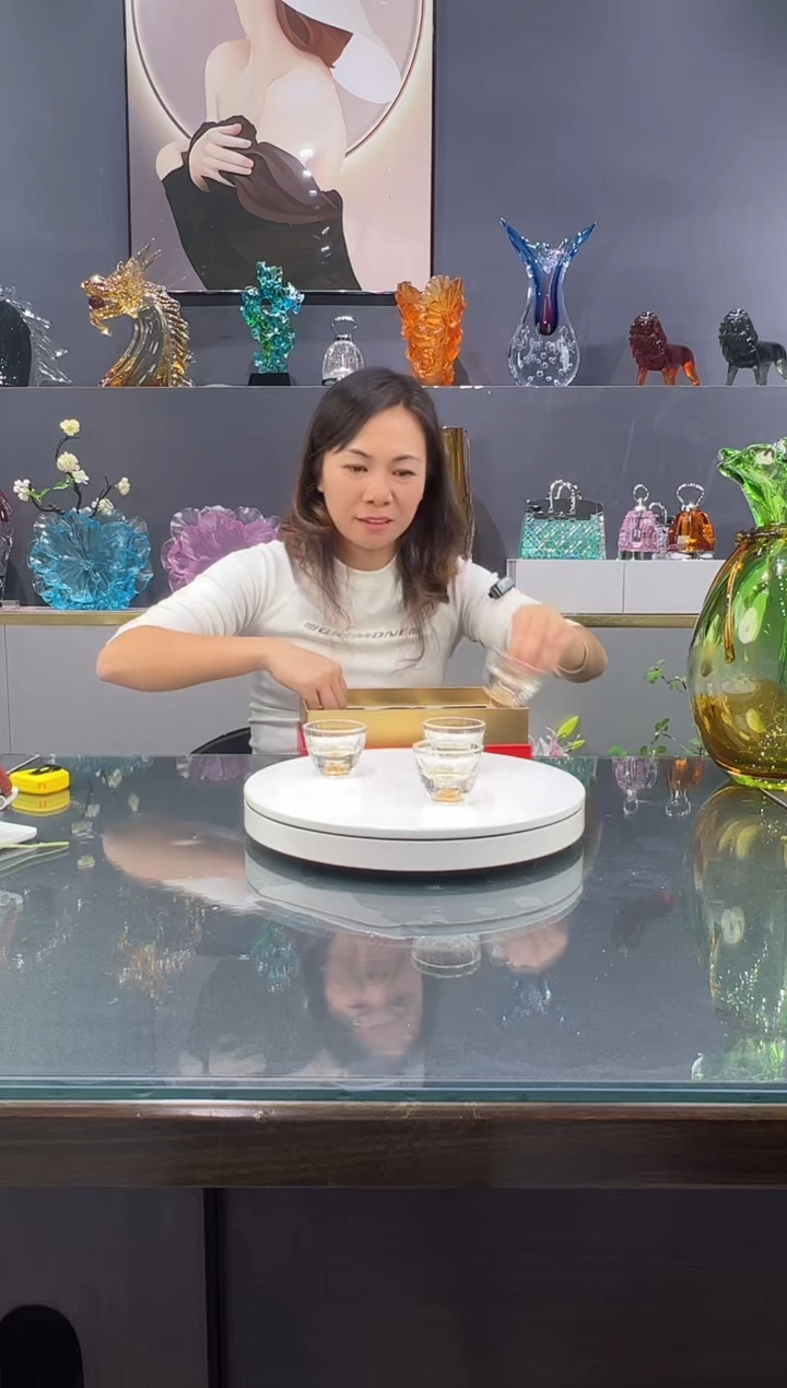 琉璃  水晶琉璃杯子1个