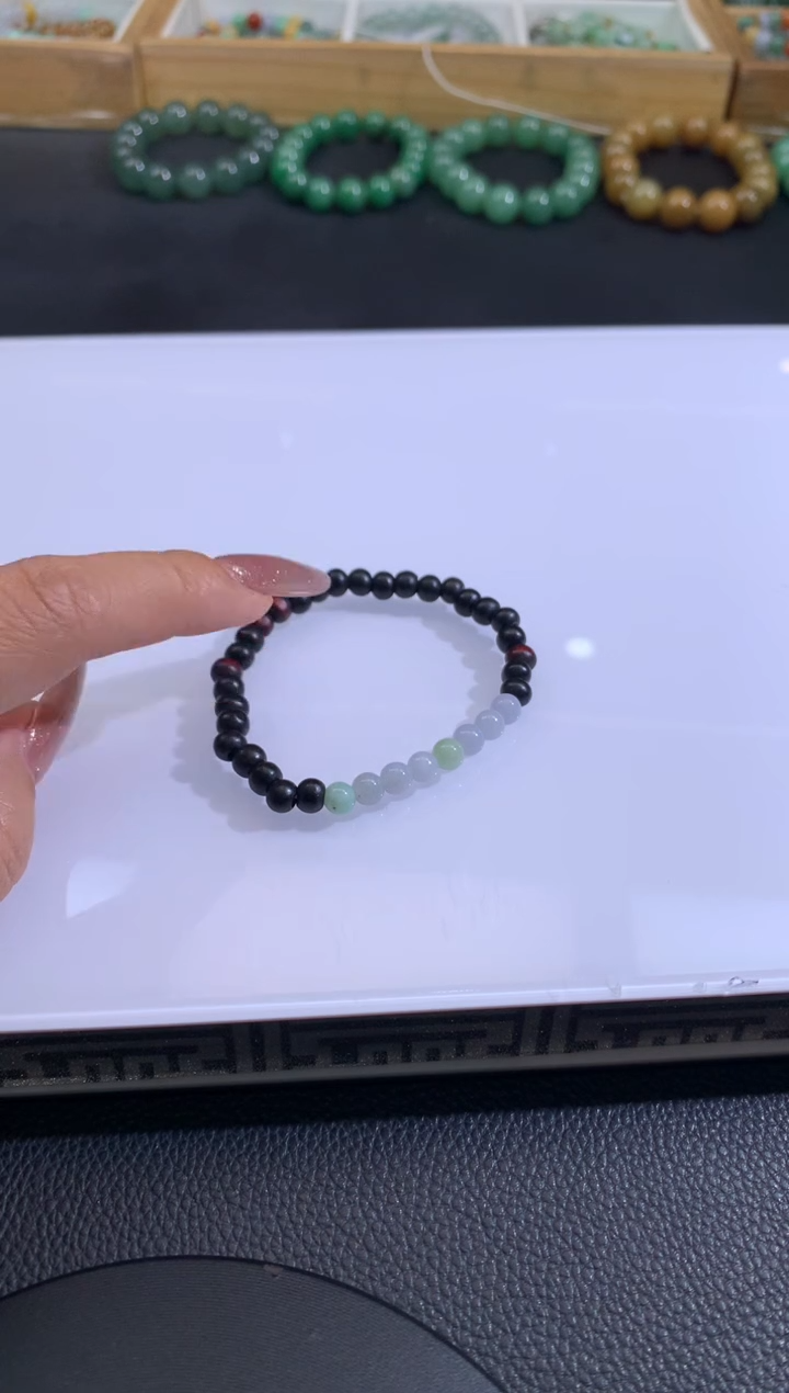 【闪购商品】翡翠手链未镶嵌翡翠