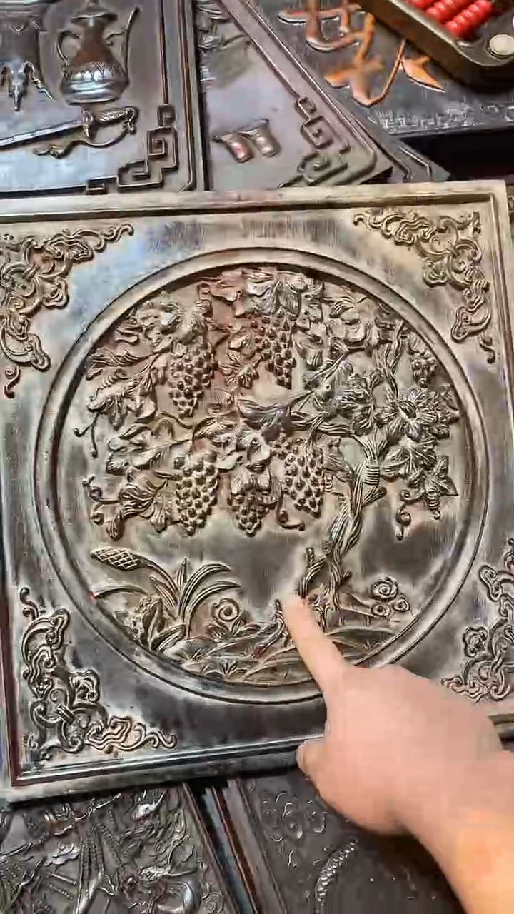 【闪购商品】木紫檀雕刻一物一拍以直播间为准