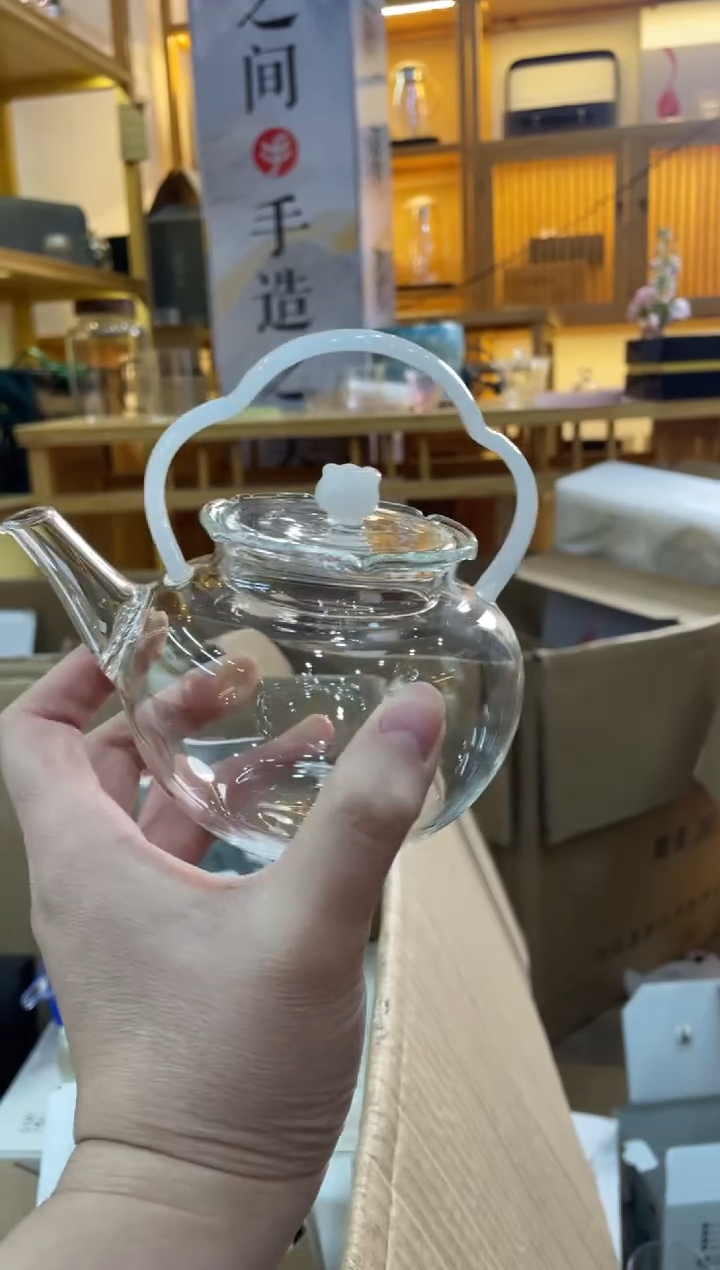 手工艺品玻璃铃兰花小壶白玉