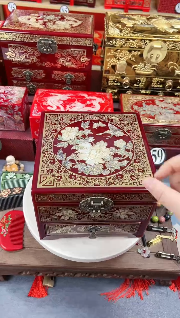 【闪购商品】20厘米正方形三层抽屉掐丝螺钿酒红蝶恋花