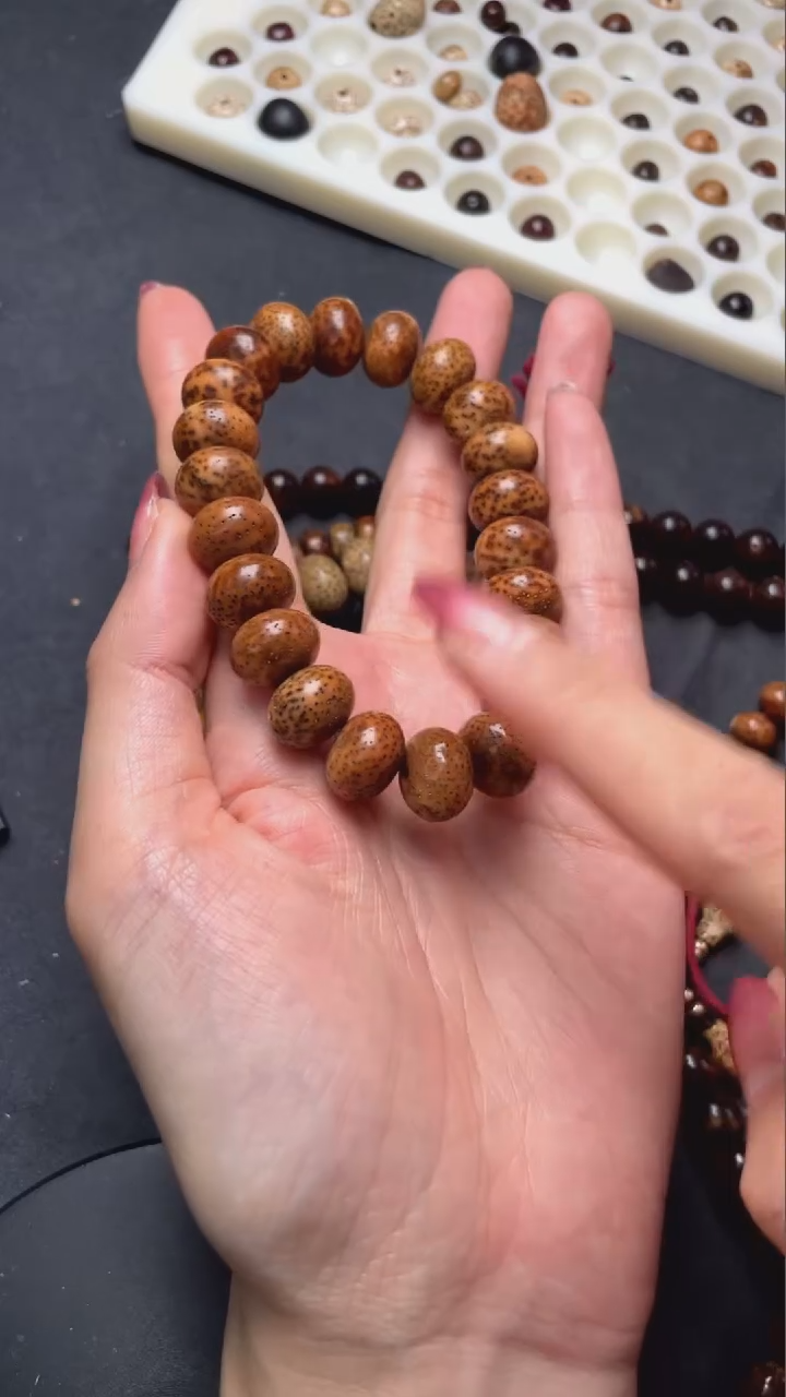 【闪购商品】星月菩提吊坠精工级浅珀算盘14*10手串