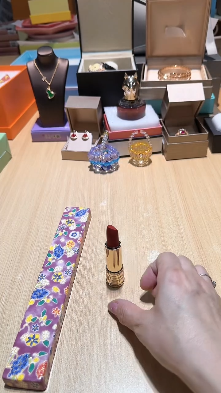 【闪购商品】瓷片锅碗瓢盆一件不剩