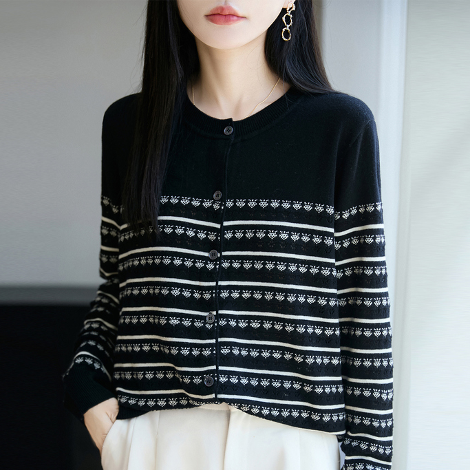 哥弟阿玛施正品秋季时尚圆领条纹长袖毛针织开衫宽松显瘦外套女