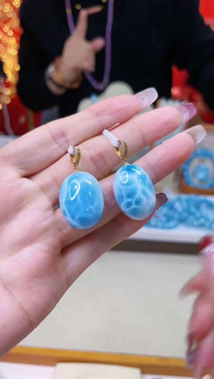 【闪购商品】针钠钙石颈饰18K金镶嵌多样性发一@@ZY30329027