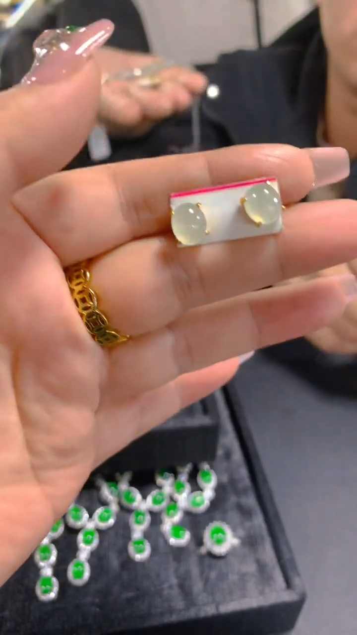 【闪购商品】翡翠耳饰银S925镶嵌0246593749多样性发其一