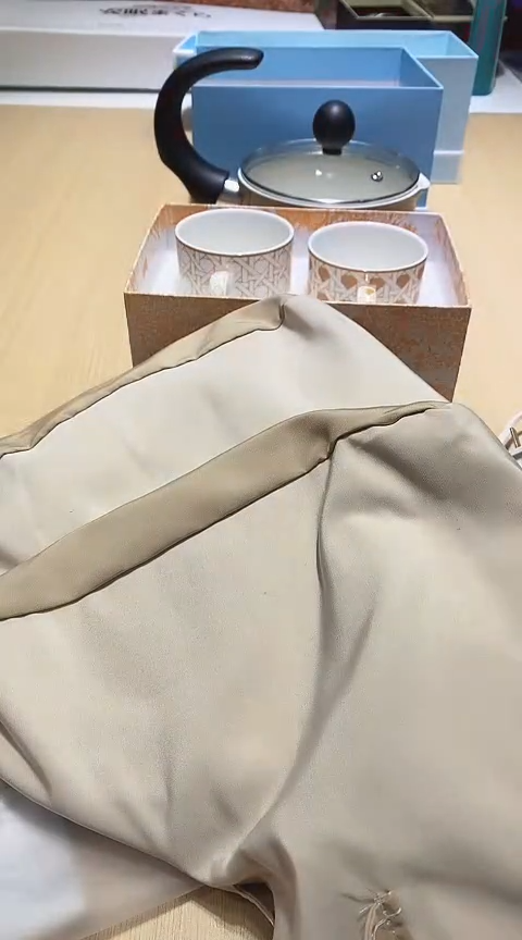 瓷片生活的本意就是开心@@1