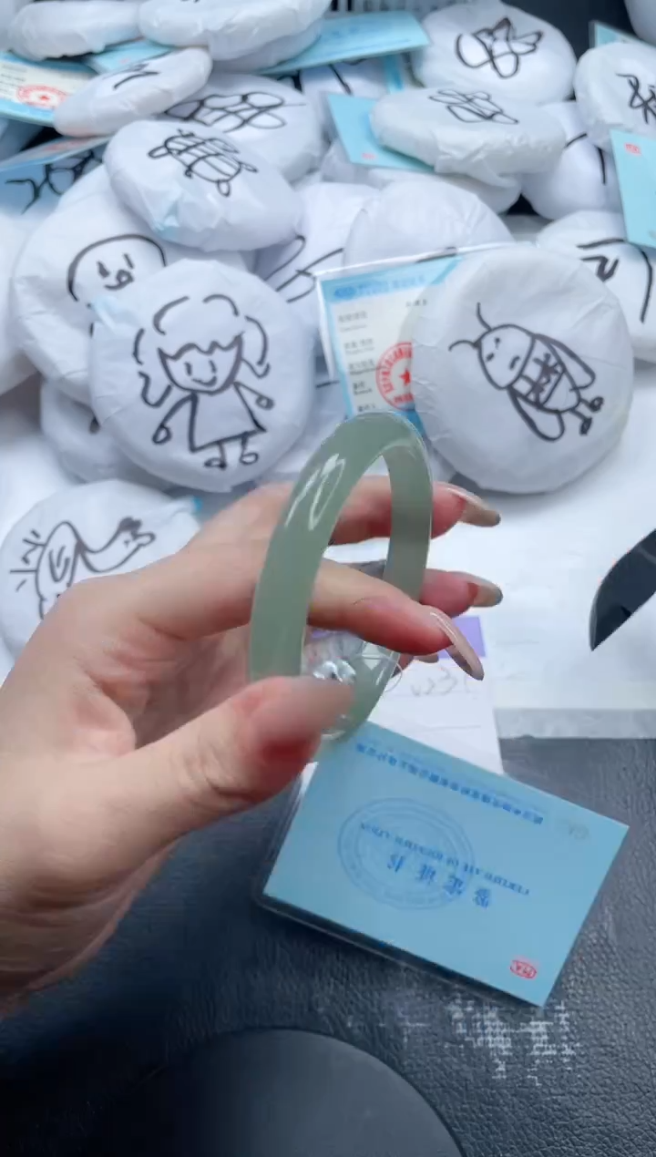 石英质玉手镯未镶嵌28V231-60