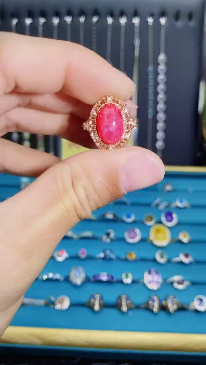 【闪购商品】水晶戒指银S925镶嵌蔷薇