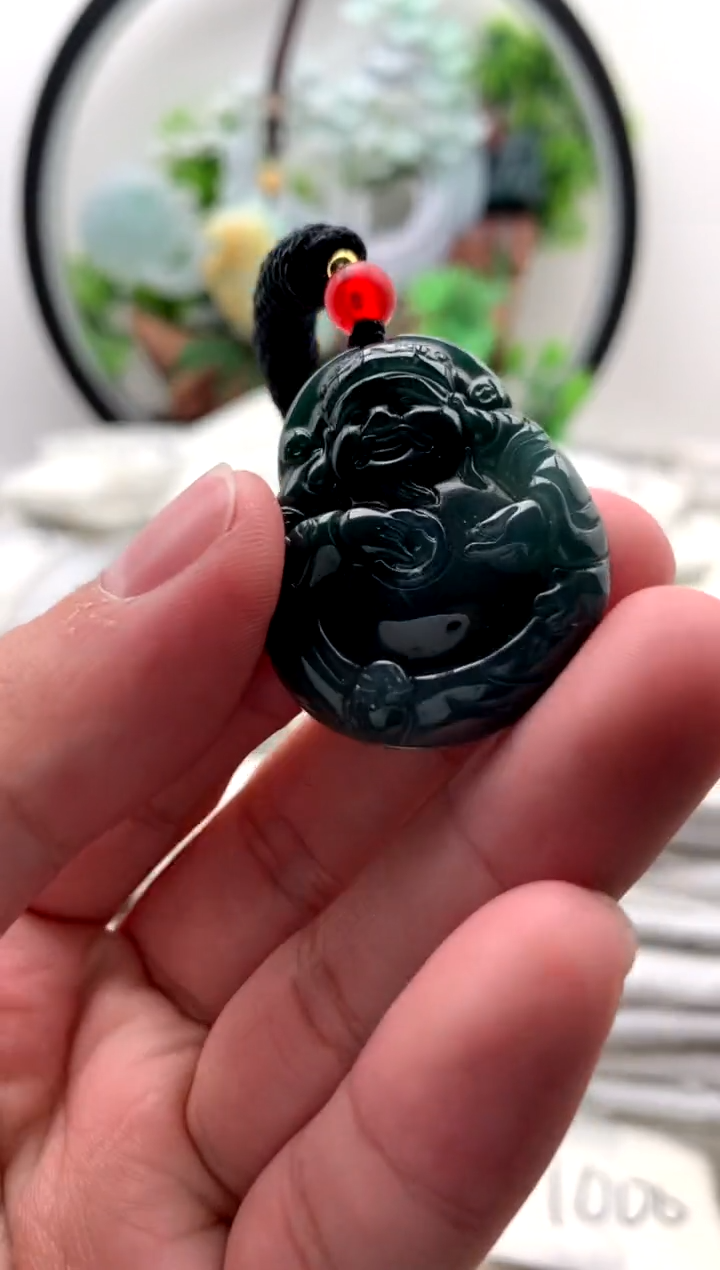 【闪购商品】翡翠颈饰未镶嵌财神【品质一般能接受再拍】