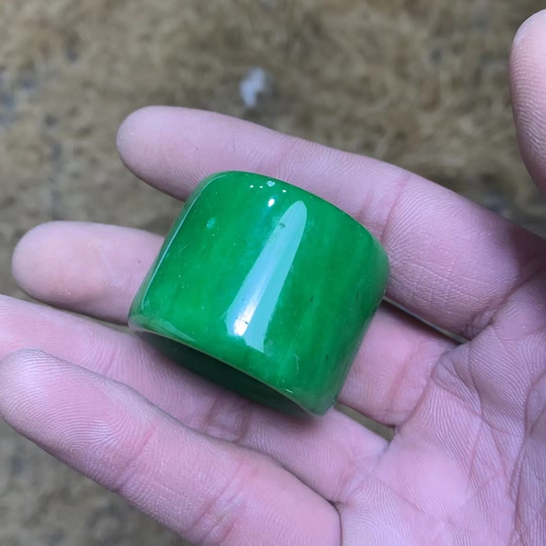 绿玉扳指（好运臻选）