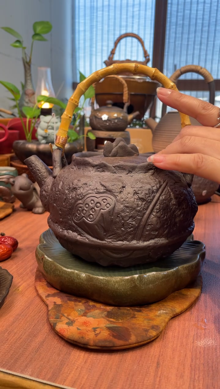 壶3582841481318283889