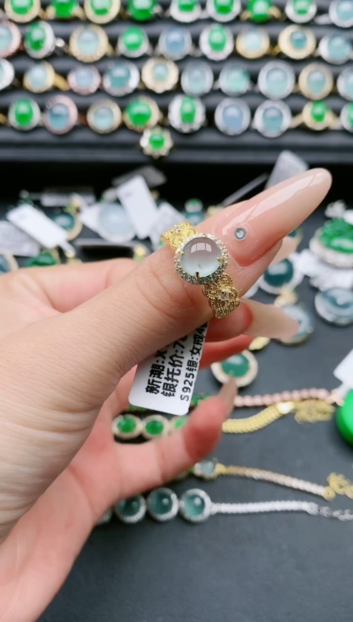 【闪购商品】翡翠戒指银S925镶嵌111111111111