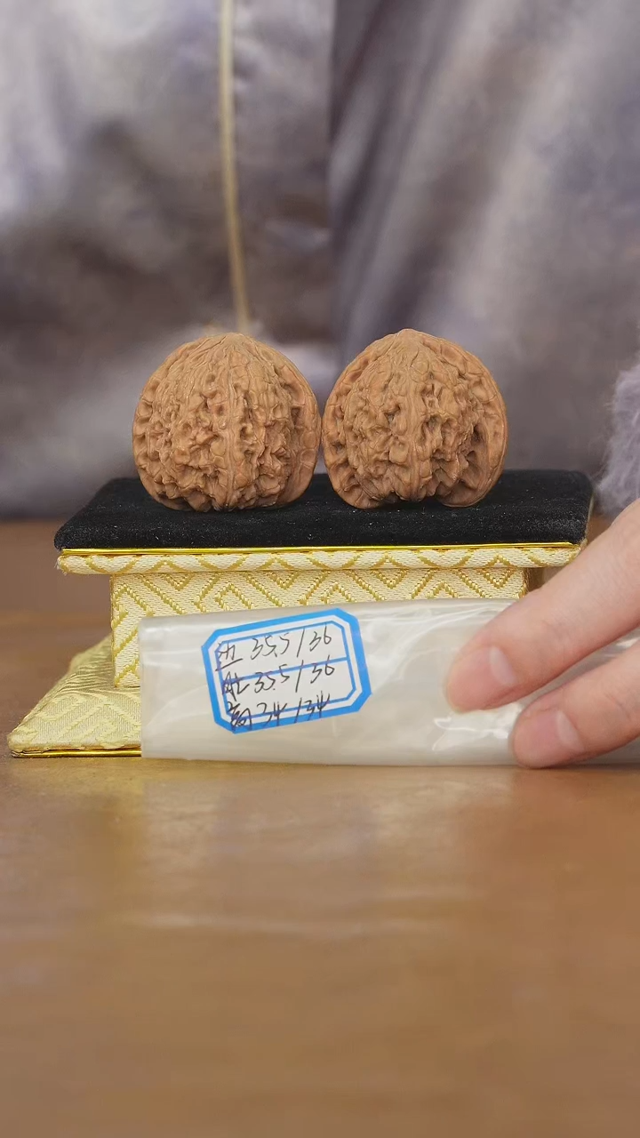 把件文玩核桃密纹