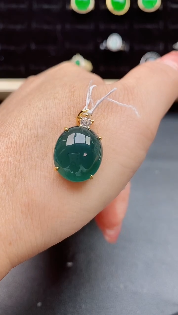 【闪购商品】翡翠吊坠(赠链)银S925镶嵌08080
