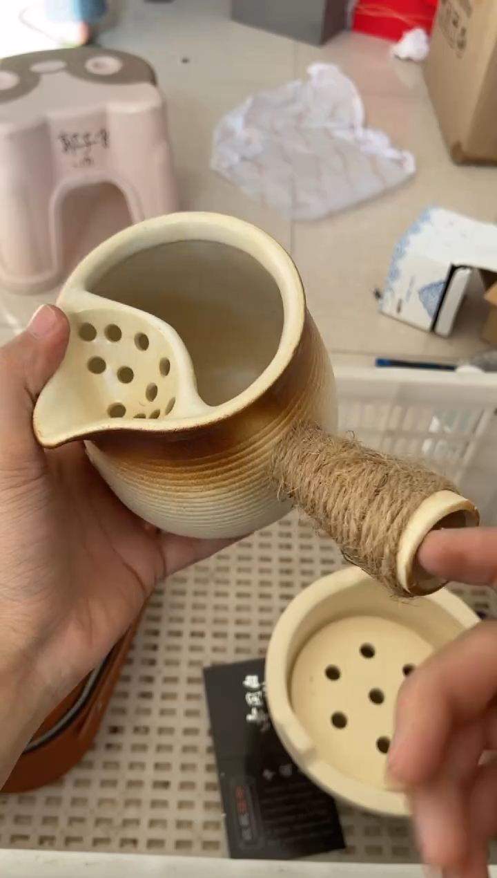  无运费险有瑕疵的摄影的产品有使用过的痕迹有点脏介意勿拍