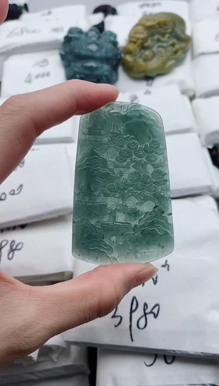 颈饰未镶嵌翡翠8