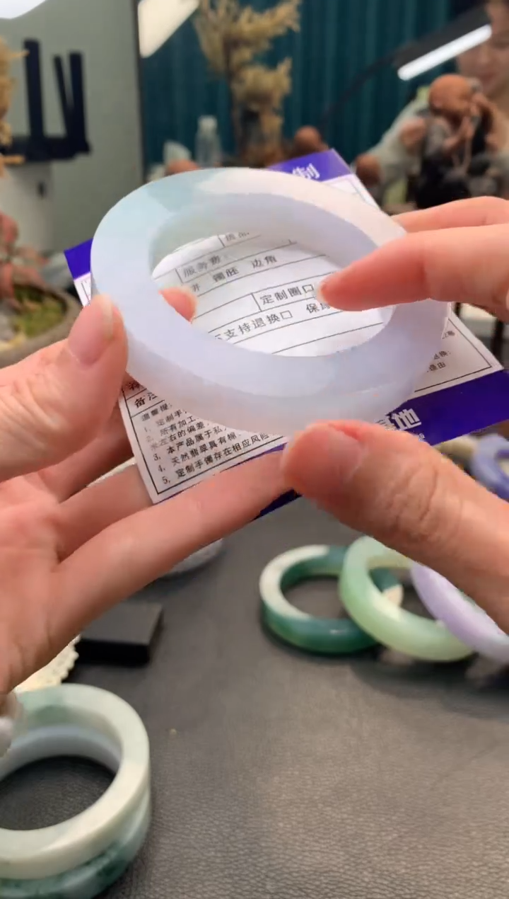 未镶嵌手镯定制翡翠晨*定制手镯不退不换