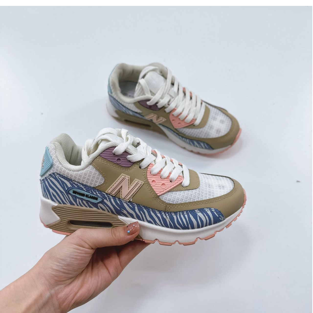 70013高端专享四季款舒适运动鞋兰紫/香槟金（成人运动鞋）