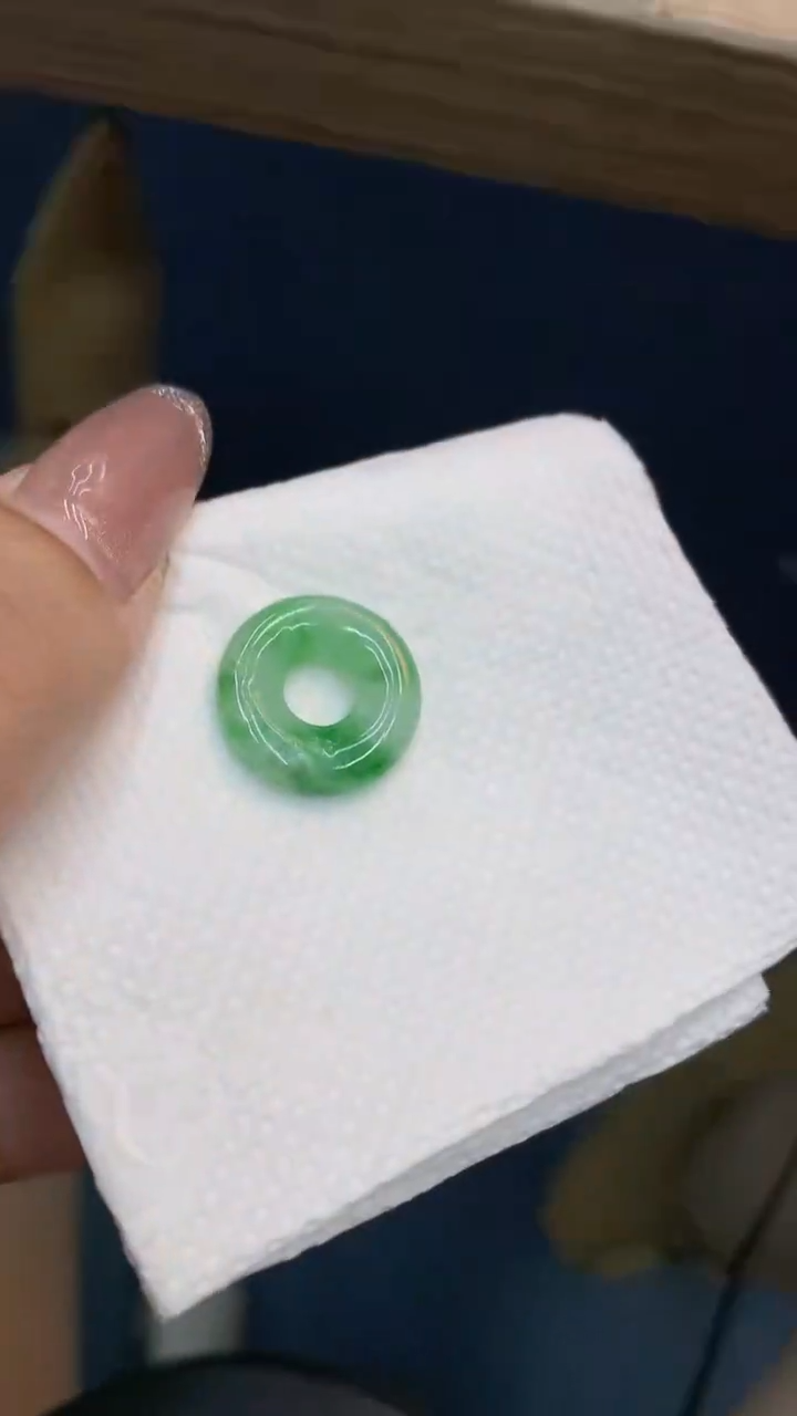 颈饰未镶嵌翡翠1