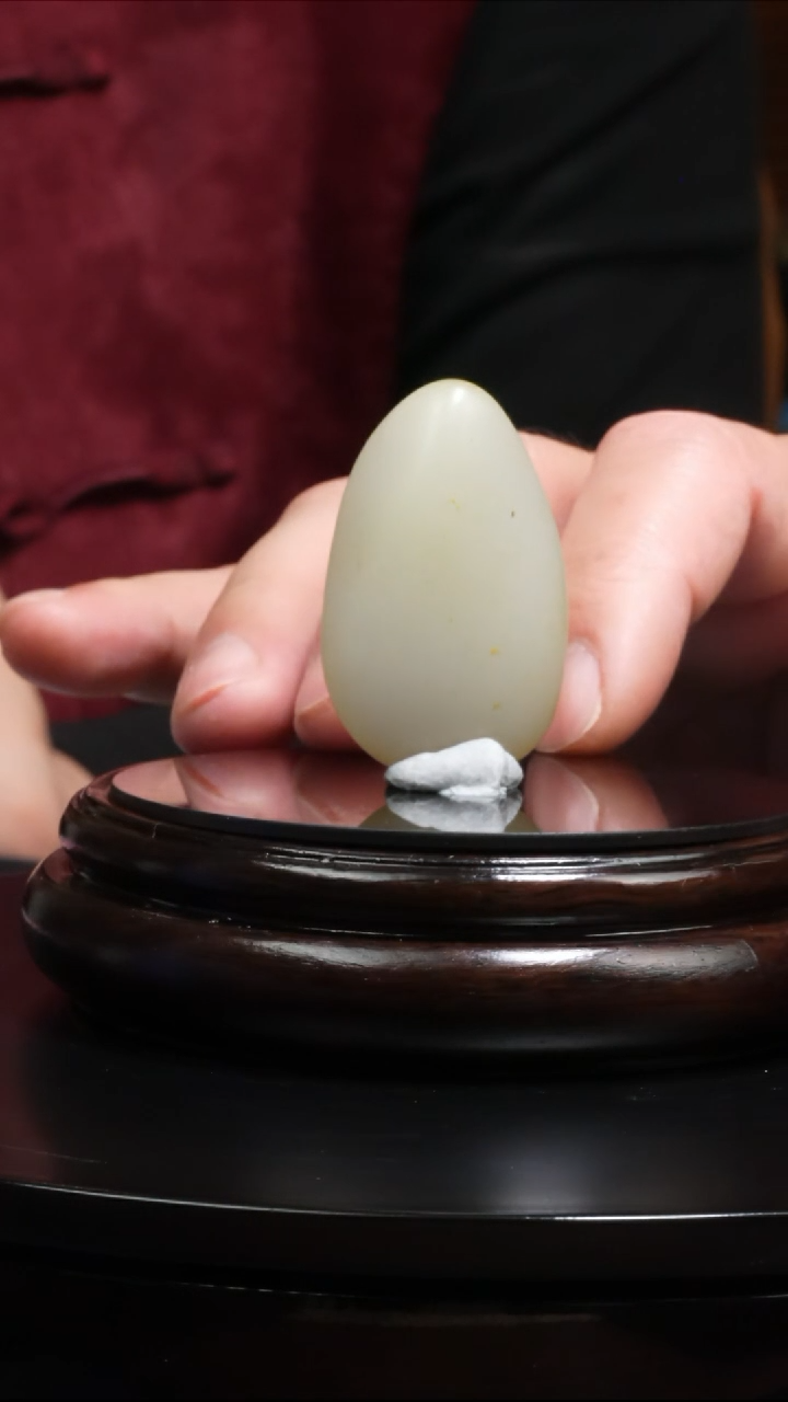 【闪购商品】和田玉吊坠(不含链)未镶嵌27.6g和田玉原石