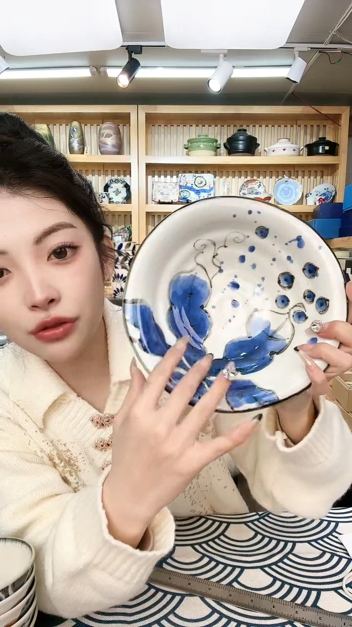 【闪购商品】盘美浓烧手绘21.5cm陶瓷草帽盘