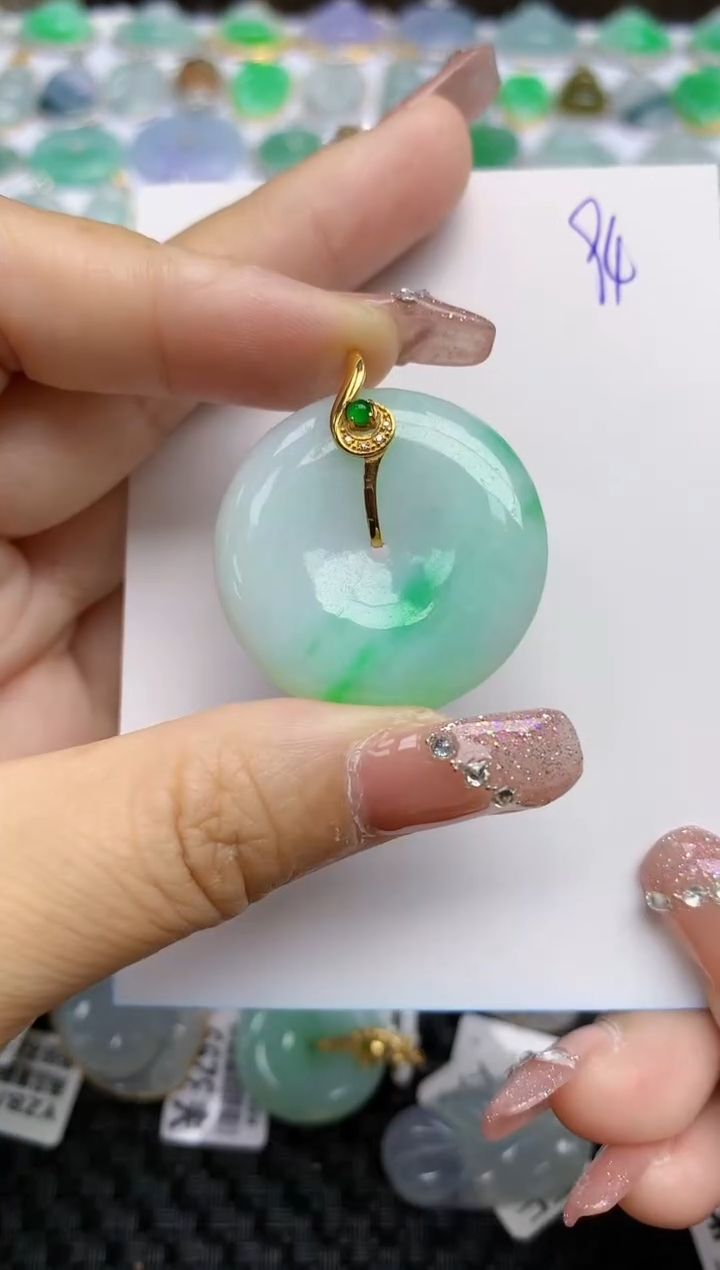 【闪购商品】翡翠颈饰18K金镶嵌天然A货翡翠 94