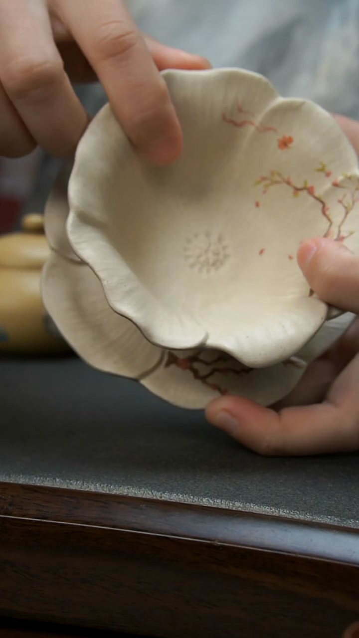 【闪购商品】紫砂茶壶白泥梅花杯组