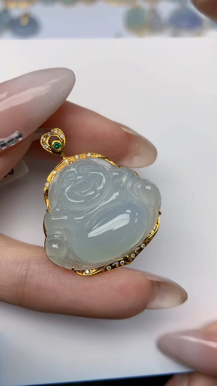 【闪购商品】翡翠颈饰18K金镶嵌天然翡翠A货，
