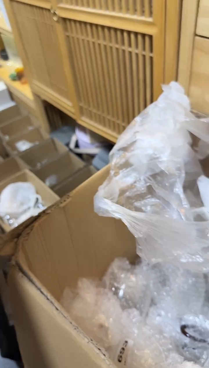 732小款圆形茶叶罐  