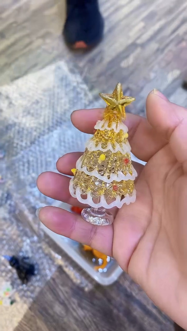 【闪购商品】琉璃手工艺品圣诞树