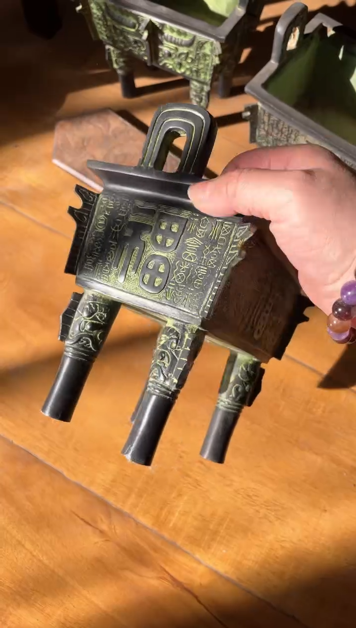 【闪购商品】2宫廷影视老旧工艺摆件