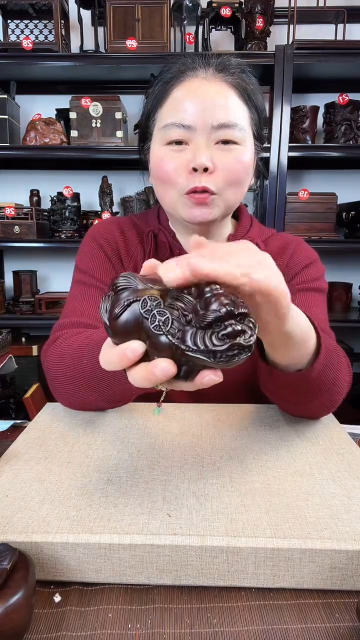 【闪购商品】木貔貅老李红木工艺品