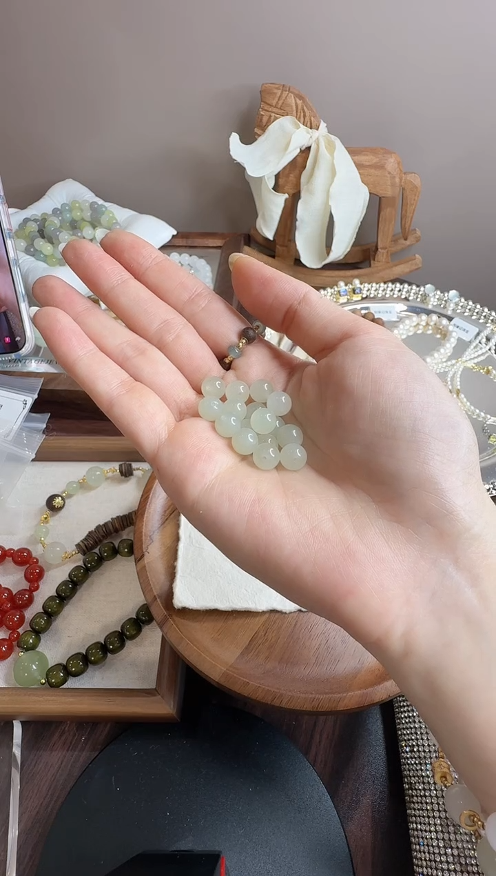 香榧木散珠晴水13颗