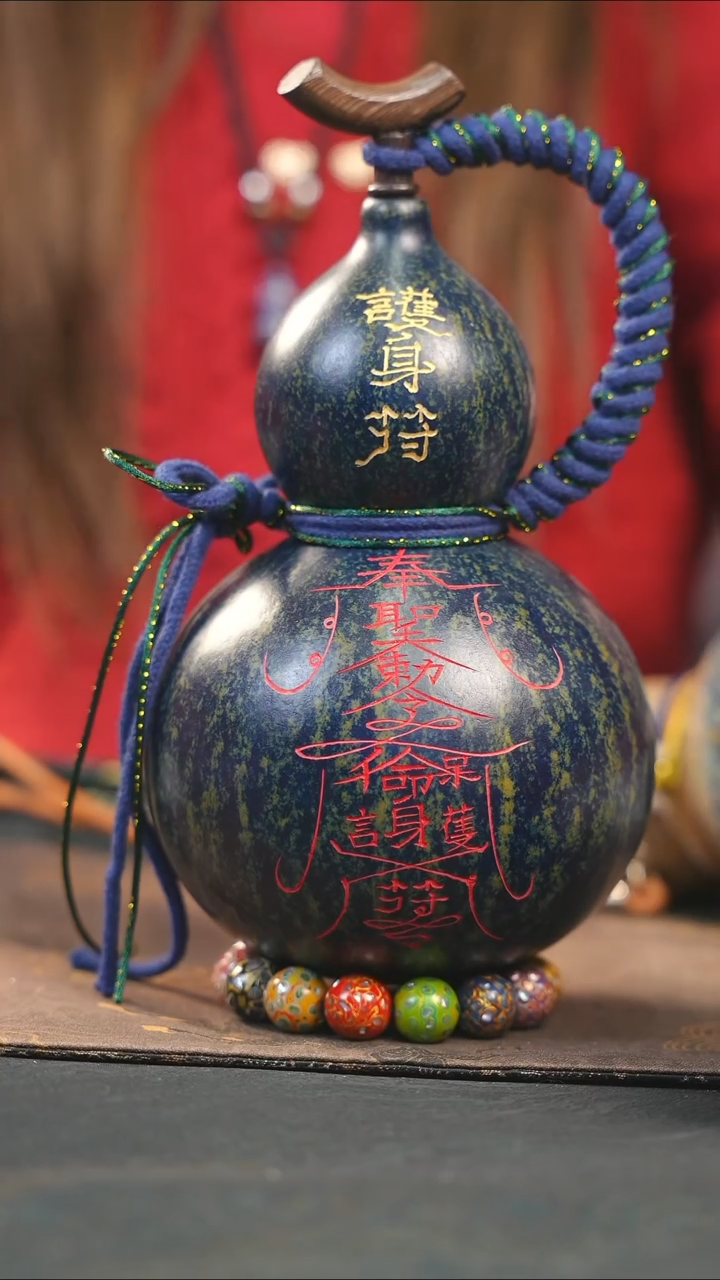 【闪购商品】WF265大漆酒葫芦不包手串及旋转底座