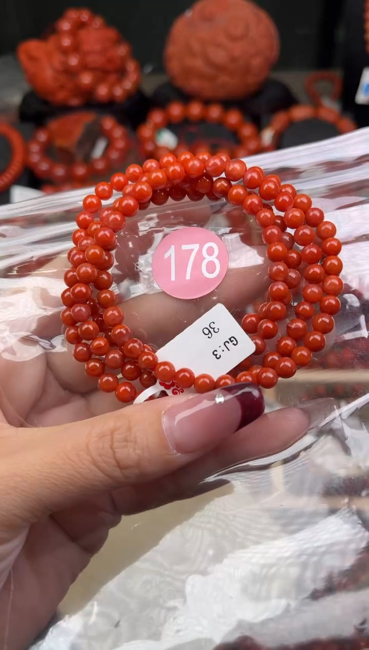 【闪购商品】南红玛瑙珠宝奇石未镶嵌178-5+