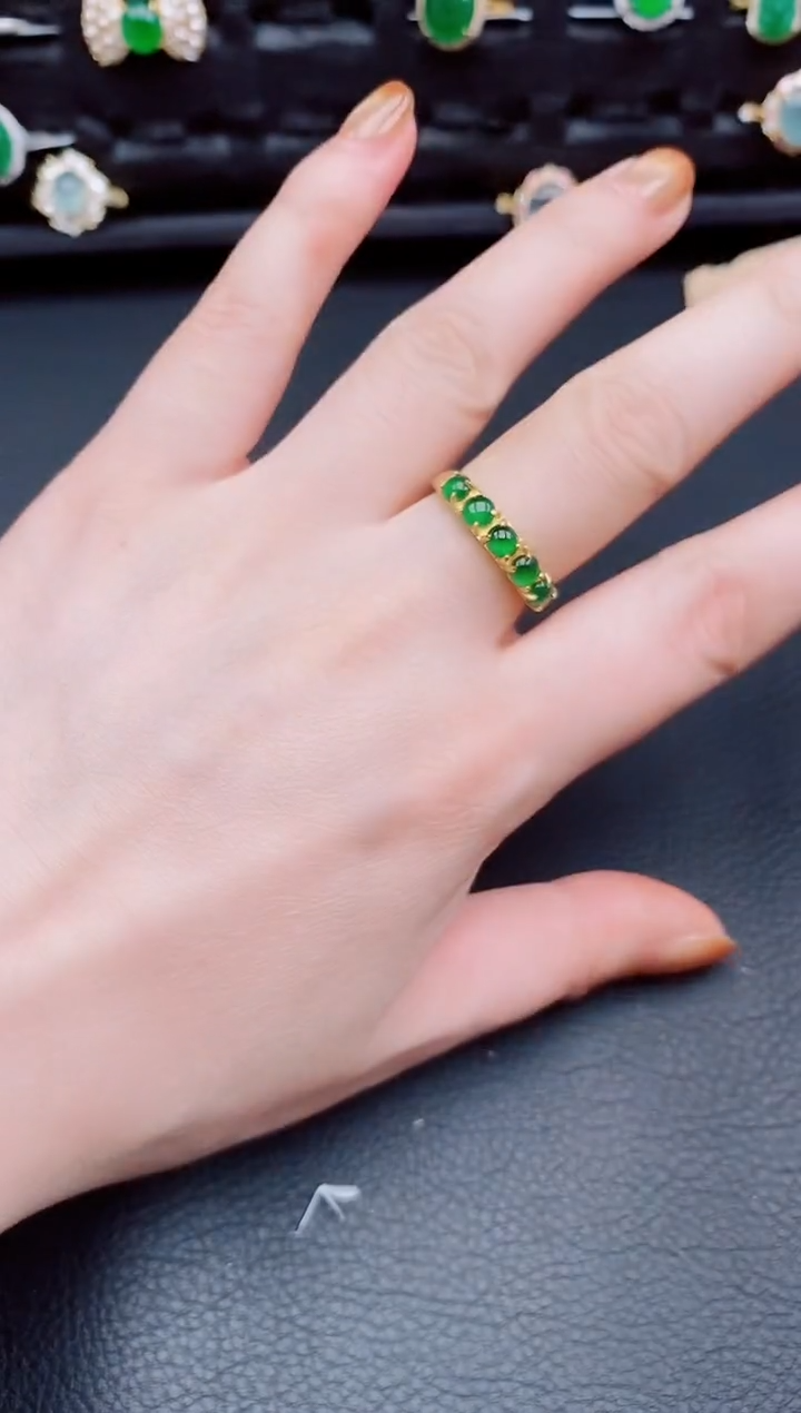 【闪购商品】翡翠戒指银S925镶嵌天然a货翡翠95