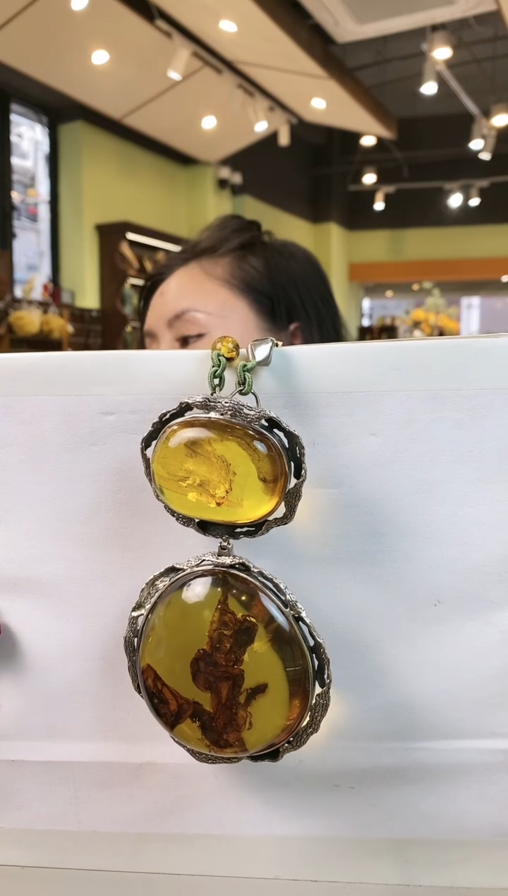 【闪购商品】琥珀颈饰未镶嵌多人