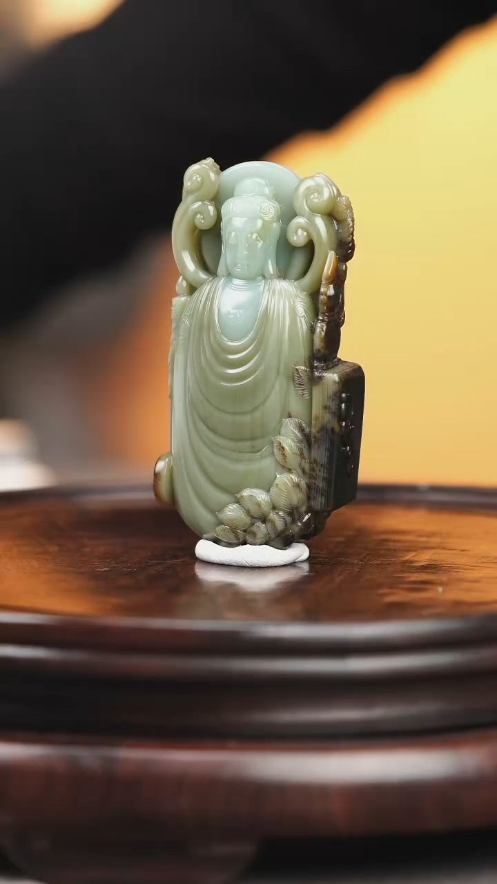 未镶嵌和田玉把件 