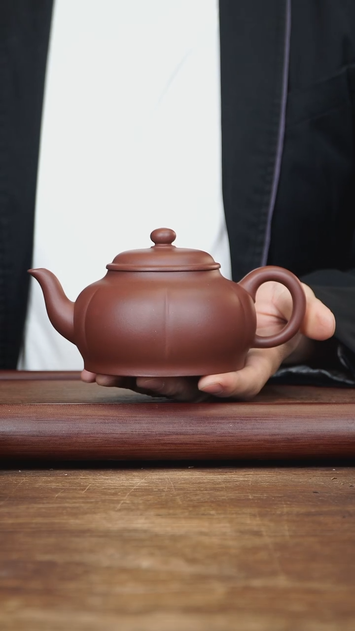【闪购商品】紫砂茶壶380ml 正高作品 菊蕾 底槽清