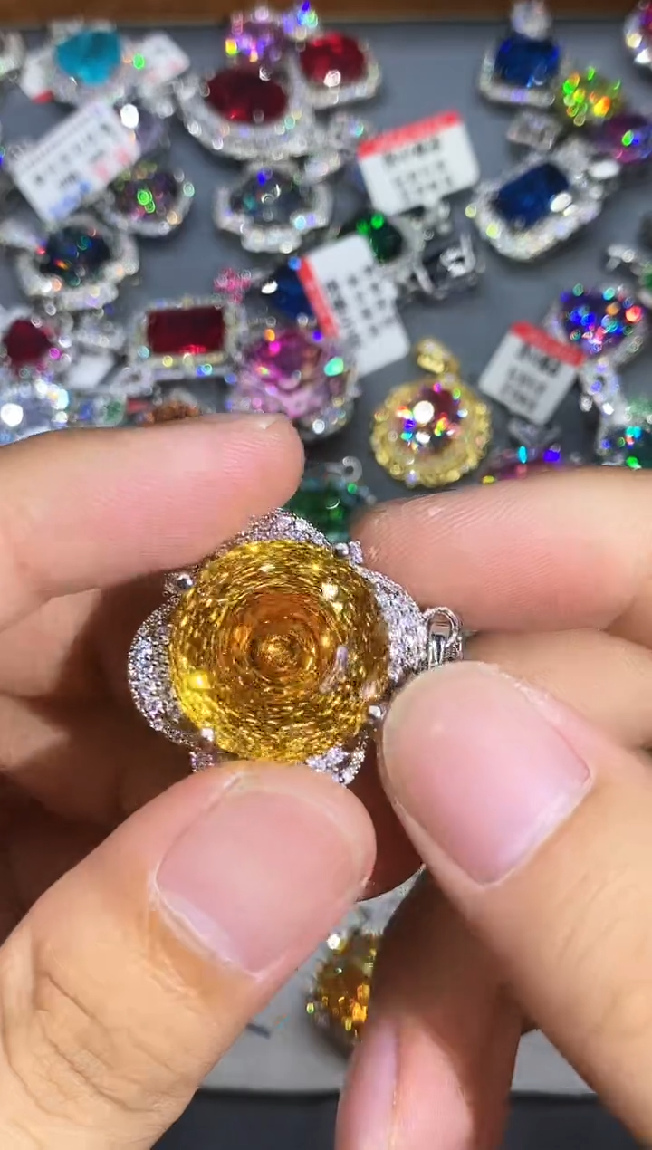 石英质玉合金戒指1