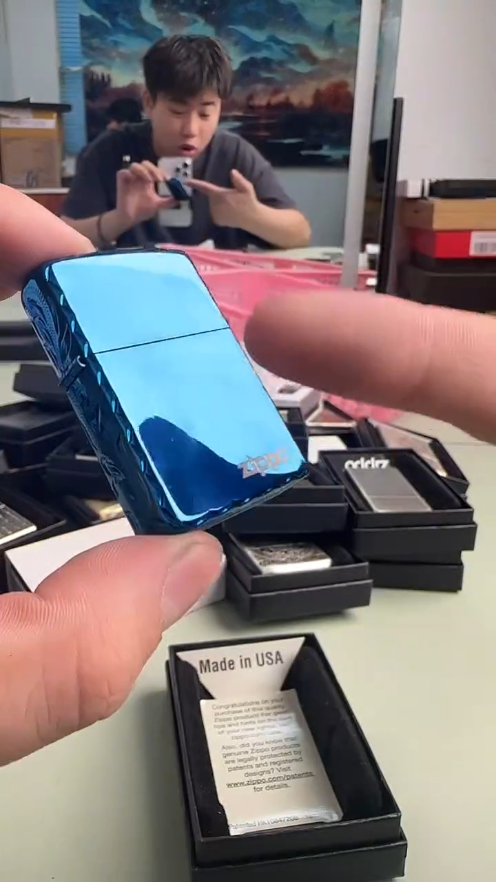 铜zippo打火机蓝冰