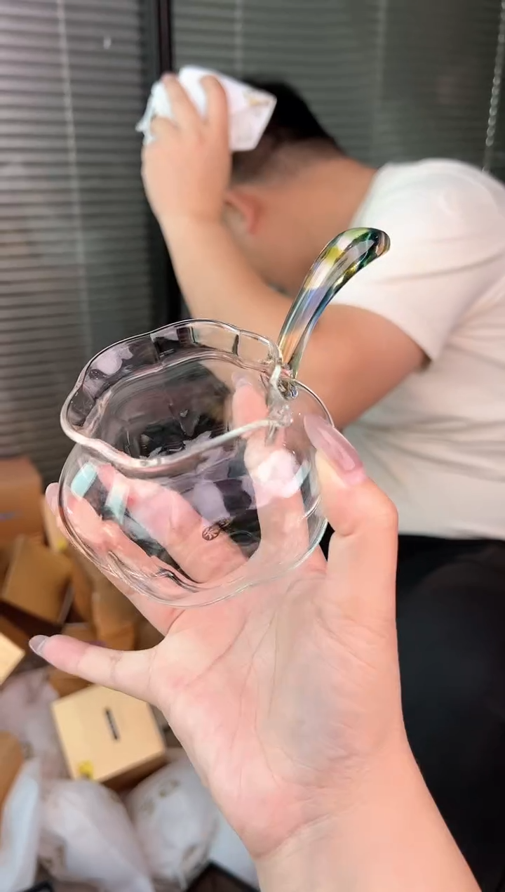 禾墨 清妍侧把迷翠把             