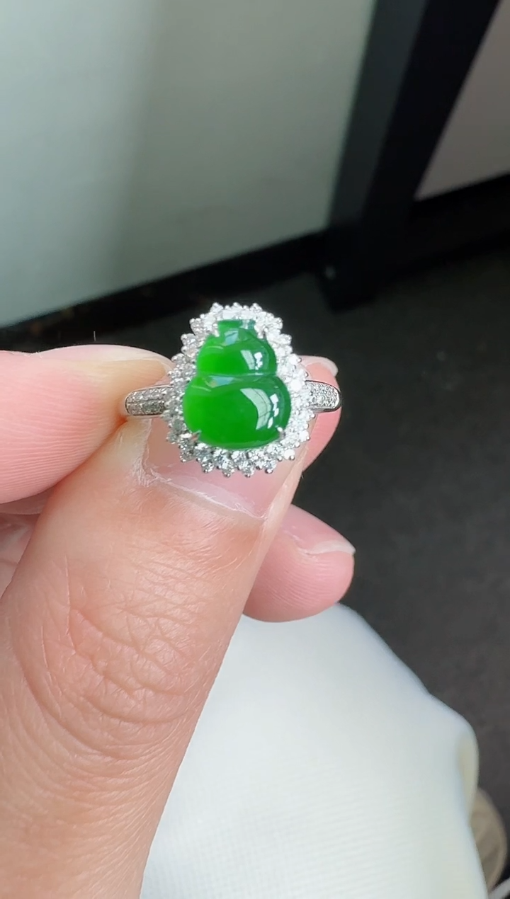 【闪购商品】翡翠戒指18K金镶嵌寄售回流，不退不换