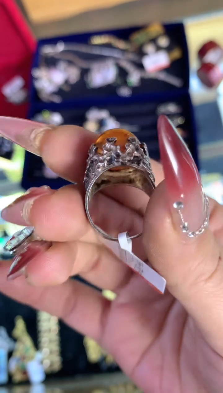 【闪购商品】瓷片楚楚中古珠宝甄选不退换