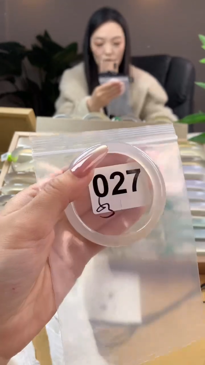 【闪购商品】玛瑙/玉髓手镯未镶嵌027