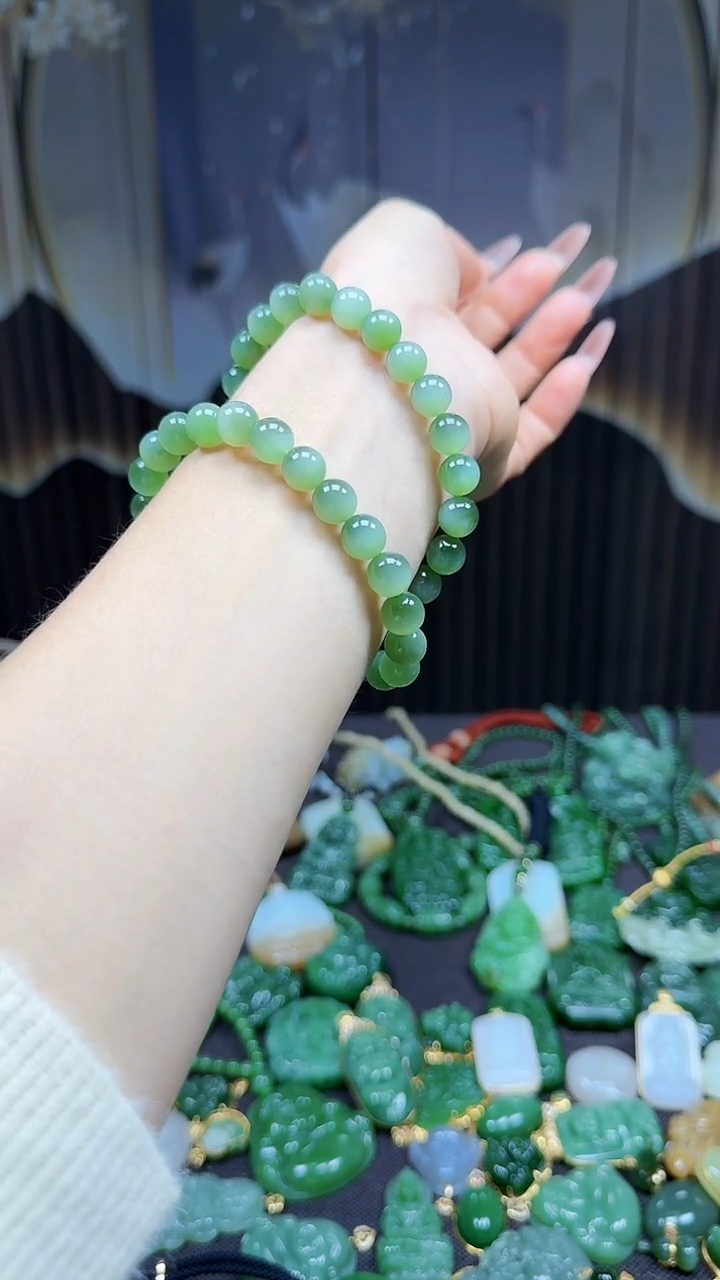 【闪购商品】和田玉挂件未镶嵌9+